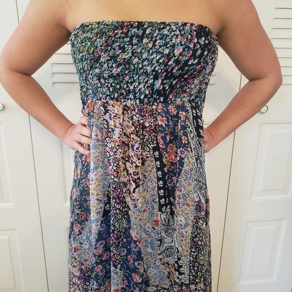 Strapless Floral Maxi Dress - Picture 2 of 4